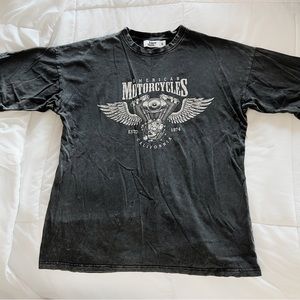 Tiger Mist Novo Graphic Tee